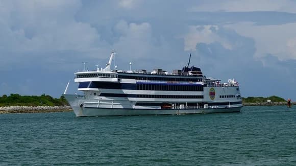 Casino Cruises in Florida in 2026