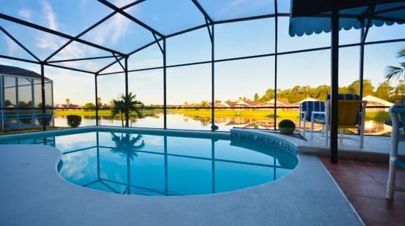 Villas with Swimming Pools