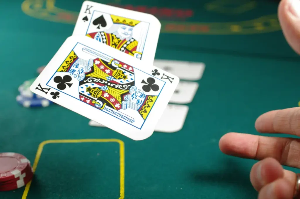 Playing two kings for a hand of Poker