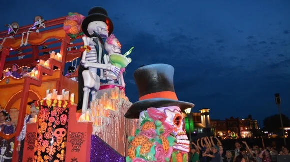 Universal Mardi Gras Voodoo Float [© 2021, floridareview.co.uk, all rights reserved]