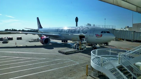 Airliner flying to Florida